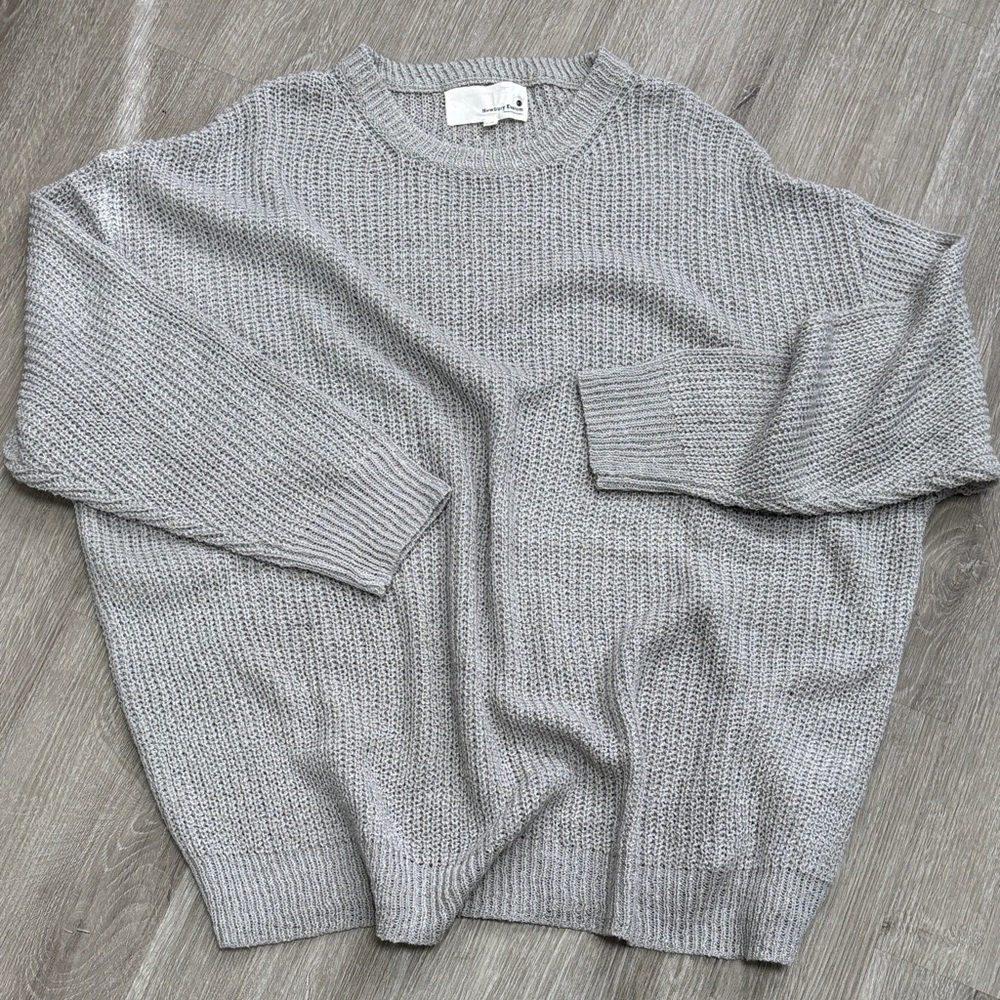 Newbury Kustom Light Gray Crewneck Knit Sweater womens M/L cozy chunky